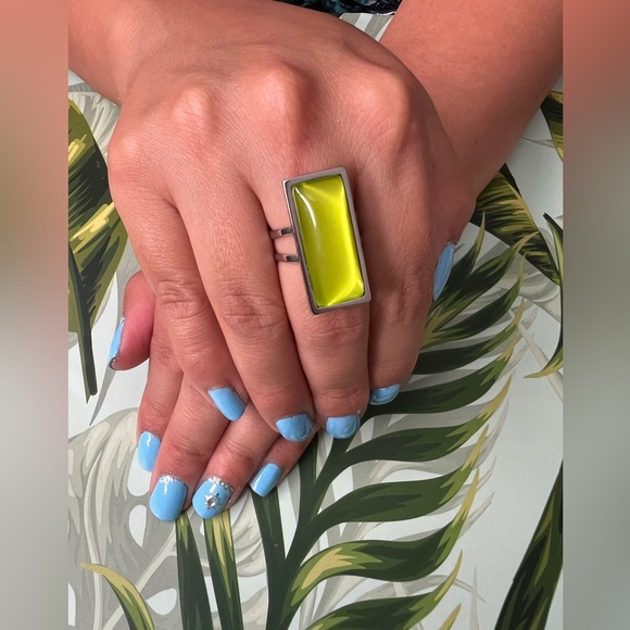 Elegant Rectangular Statement Rings - Classic Minimalist Ring - Picture 14 of 14